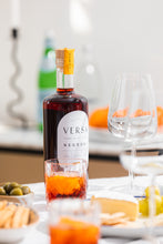 Load image into Gallery viewer, Versa Cocktails Bottled Negroni
